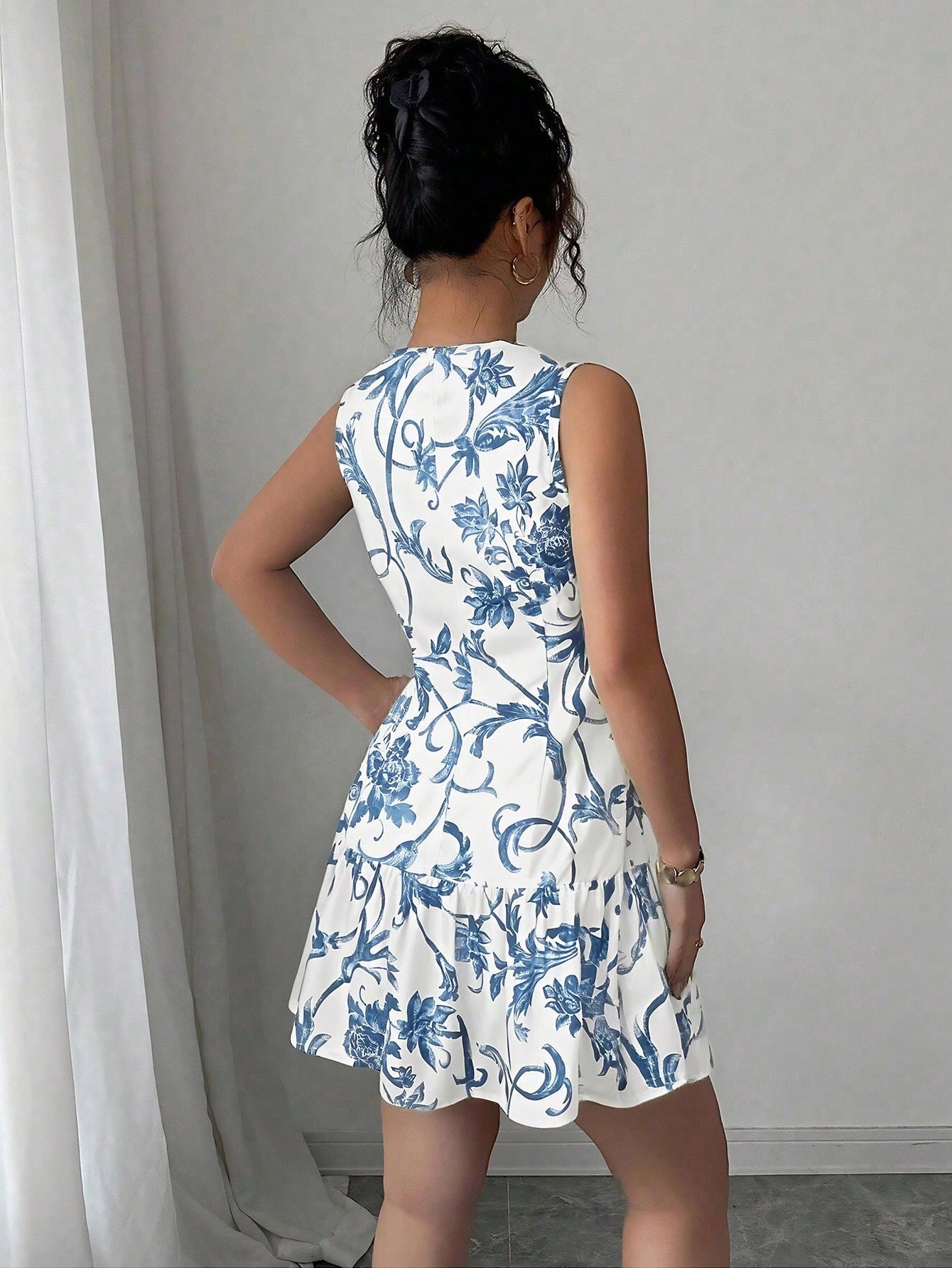 Women's Floral Print Sleeveles - French Vintage Floral Midi Dress recension och pris